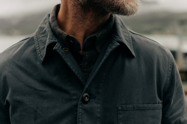 fit model showing off the collar on The Ojai Jacket in Organic Navy Foundation Twill