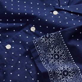 material shot of the star dot border pattern on the sleeve of The Short Sleeve Hawthorne in Indigo Star Dot Border