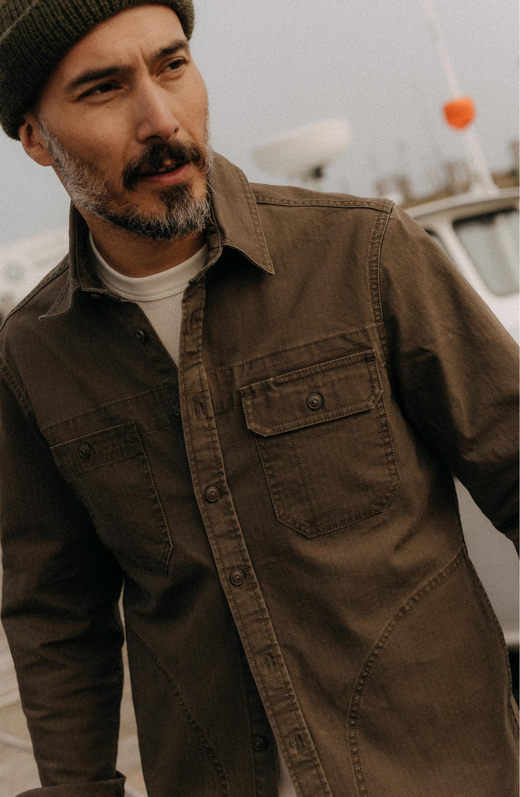 fit model posing in The Field Overshirt in Mushroom Ripstop