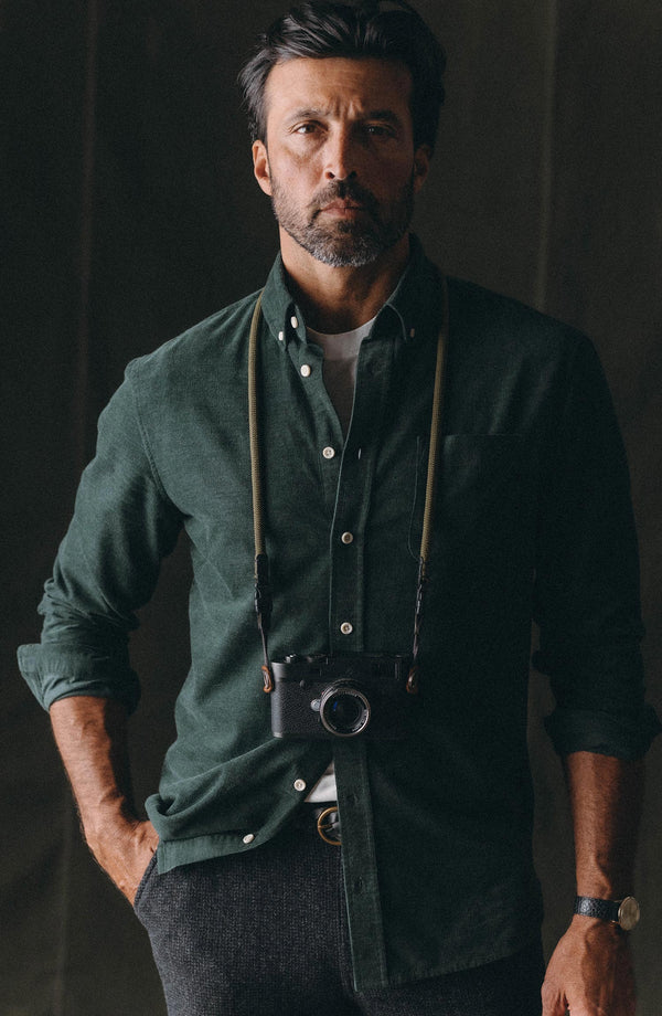 fit model posing wearing The Jack in Heather Pine Pincord