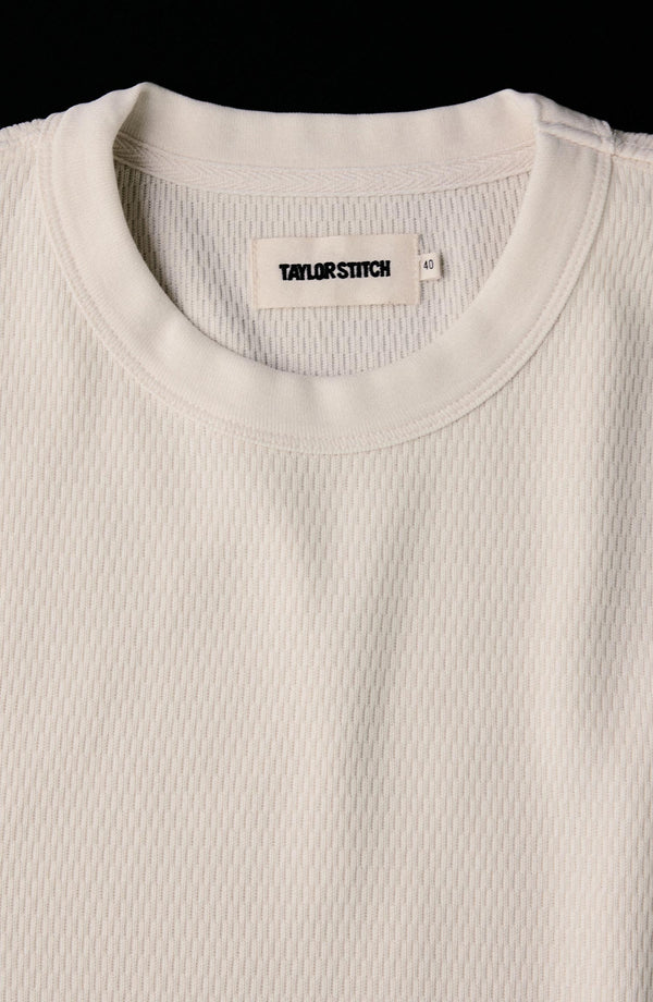 fit model posing in The Organic Cotton Short Sleeve Crew in Vintage White Waffle
