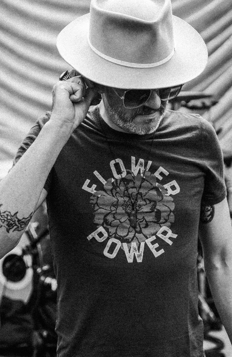 Nate Rateliff wearing The Cotton Hemp Tee in Flower Power on stage