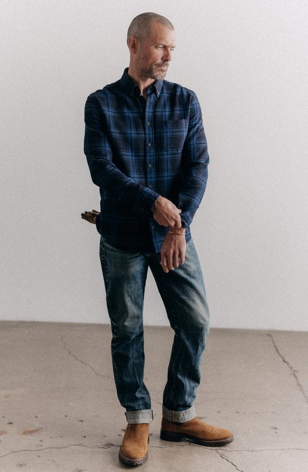 fit model showing off The Jack in Deep Indigo Plaid Waffle