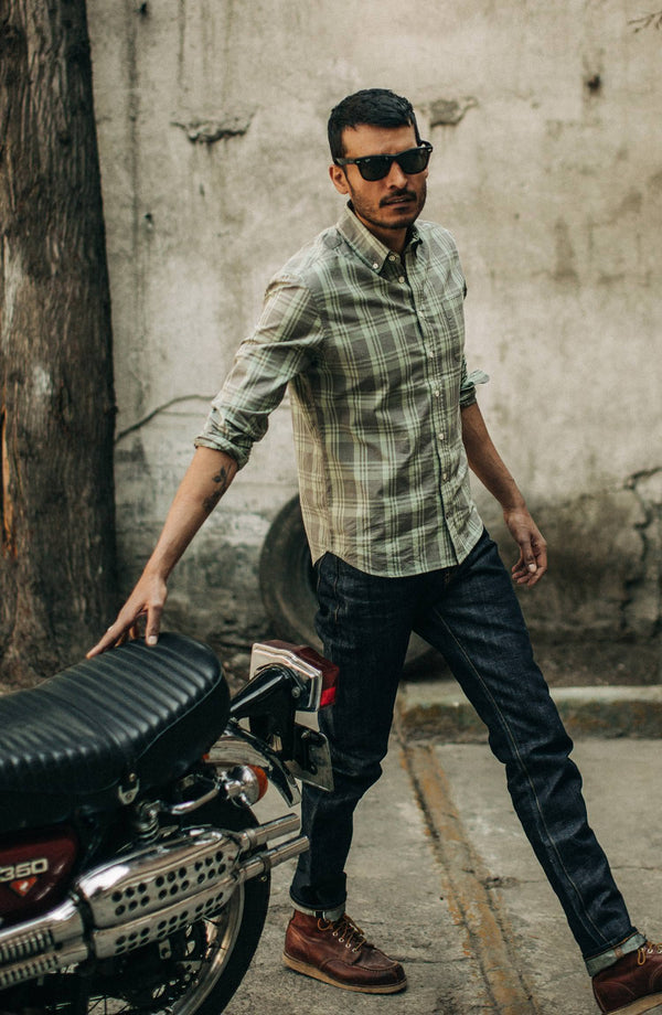 our guy rocking the moss jack in mexico, cropped shot with text on the right