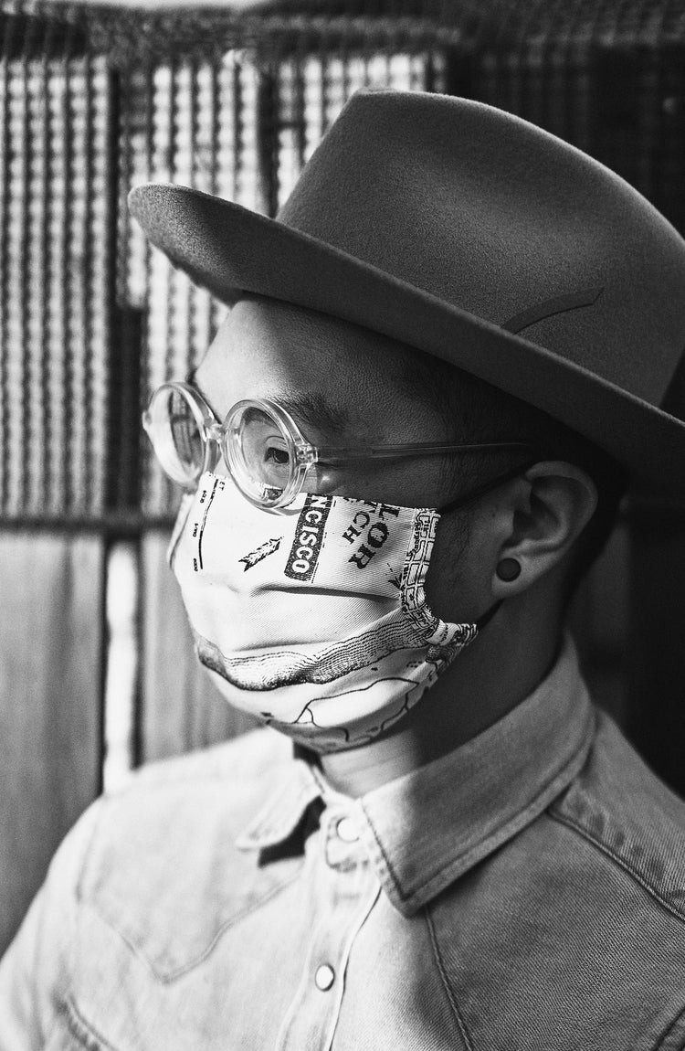 our guy in the city rocking the mask, split shot