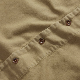 material shot of the horn buttons on The Short Sleeve Hawthorne in Sea Moss