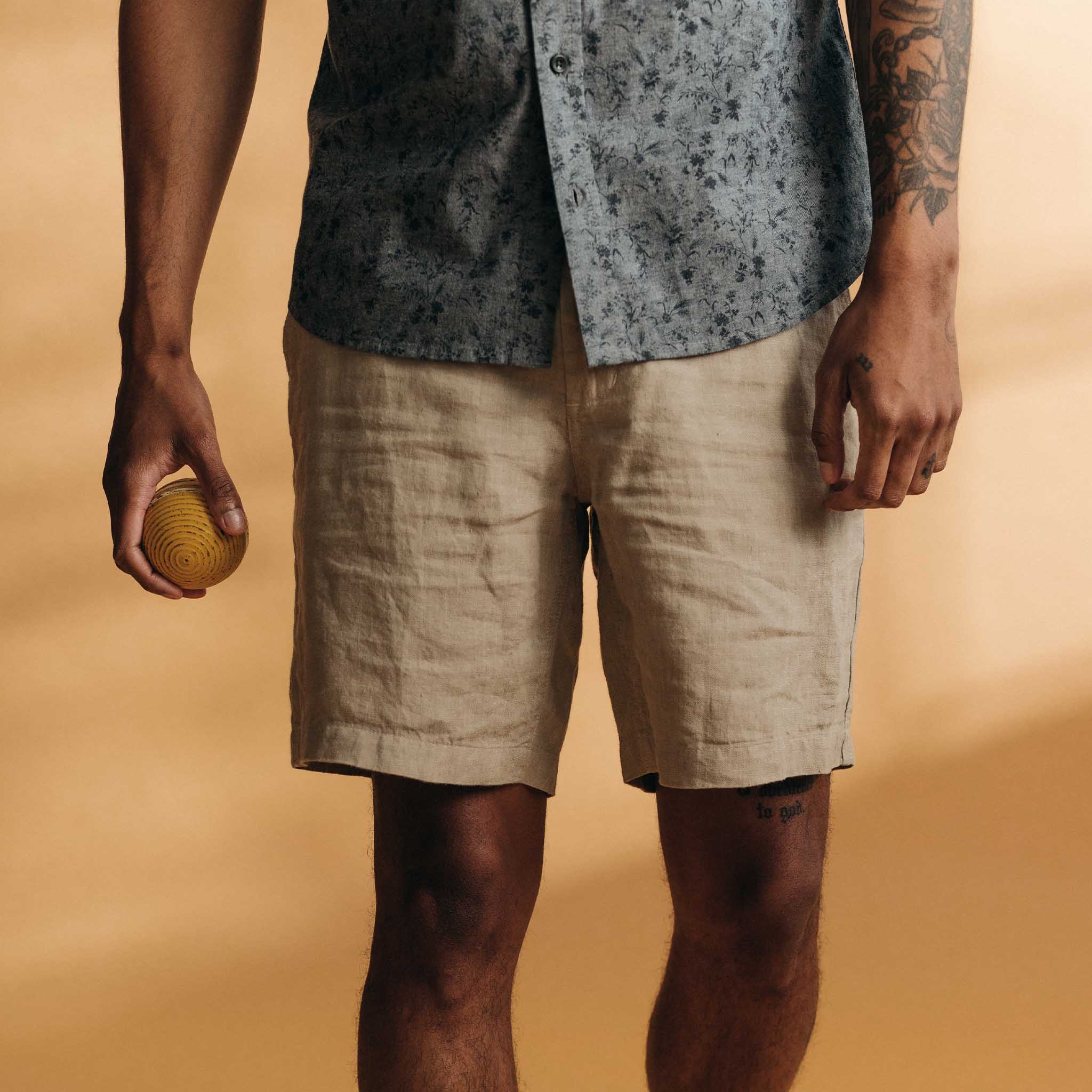 The Easy Short in Natural Linen | Taylor Stitch