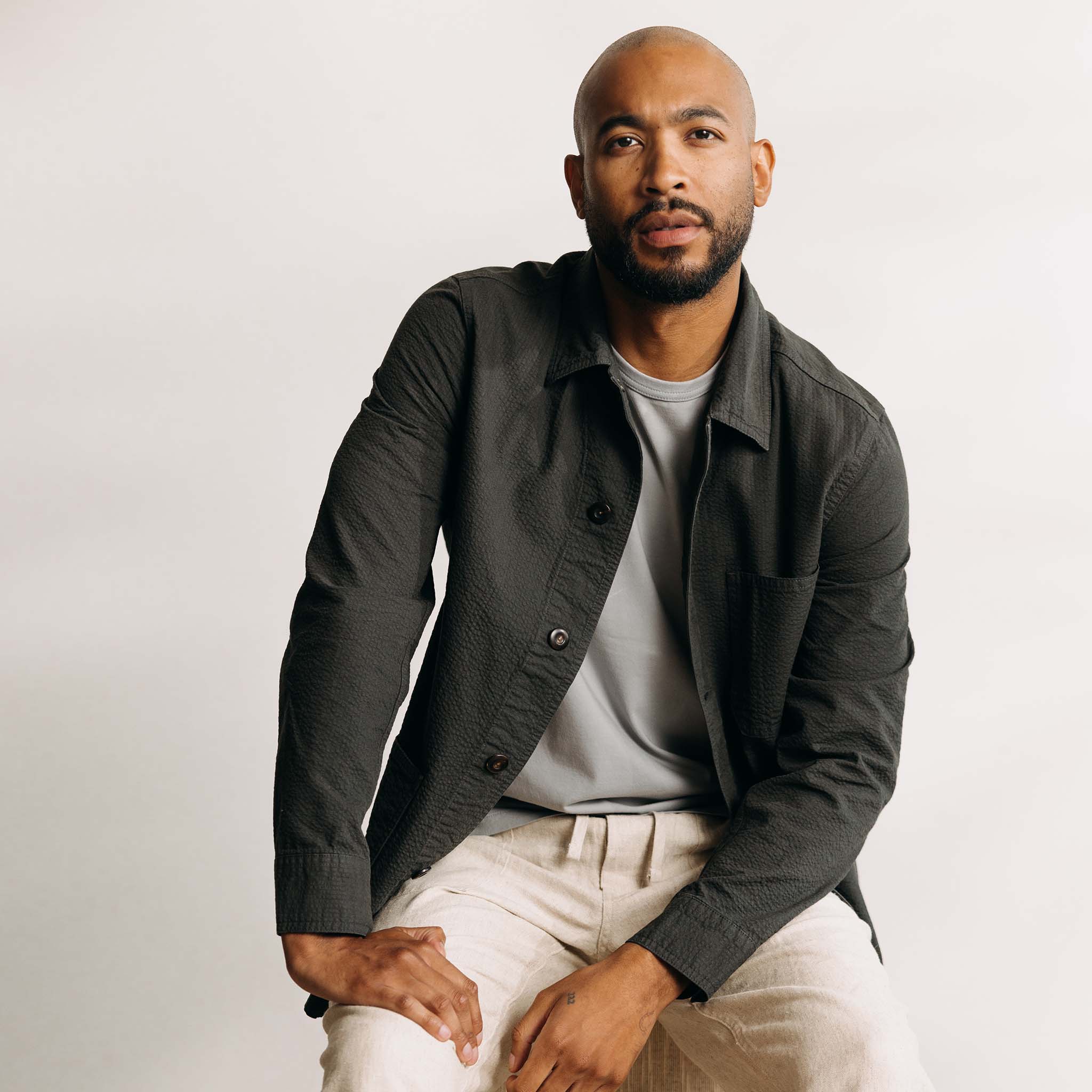 The Ojai Jacket in Faded Black Seersucker | Taylor Stitch