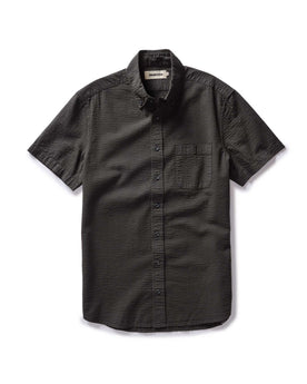 flatlay of The Short Sleeve Jack in Faded Black Seersucker, Wovens by Taylor Stitch