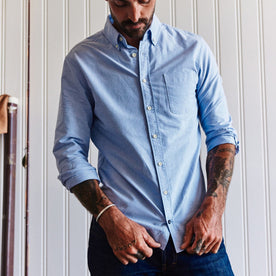 fit model showing off The Jack in Blue Everyday Oxford