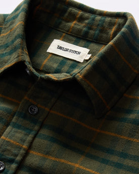 material shot of the collar on The Yosemite Shirt in Dark Forest Plaid, Wovens by Taylor Stitch