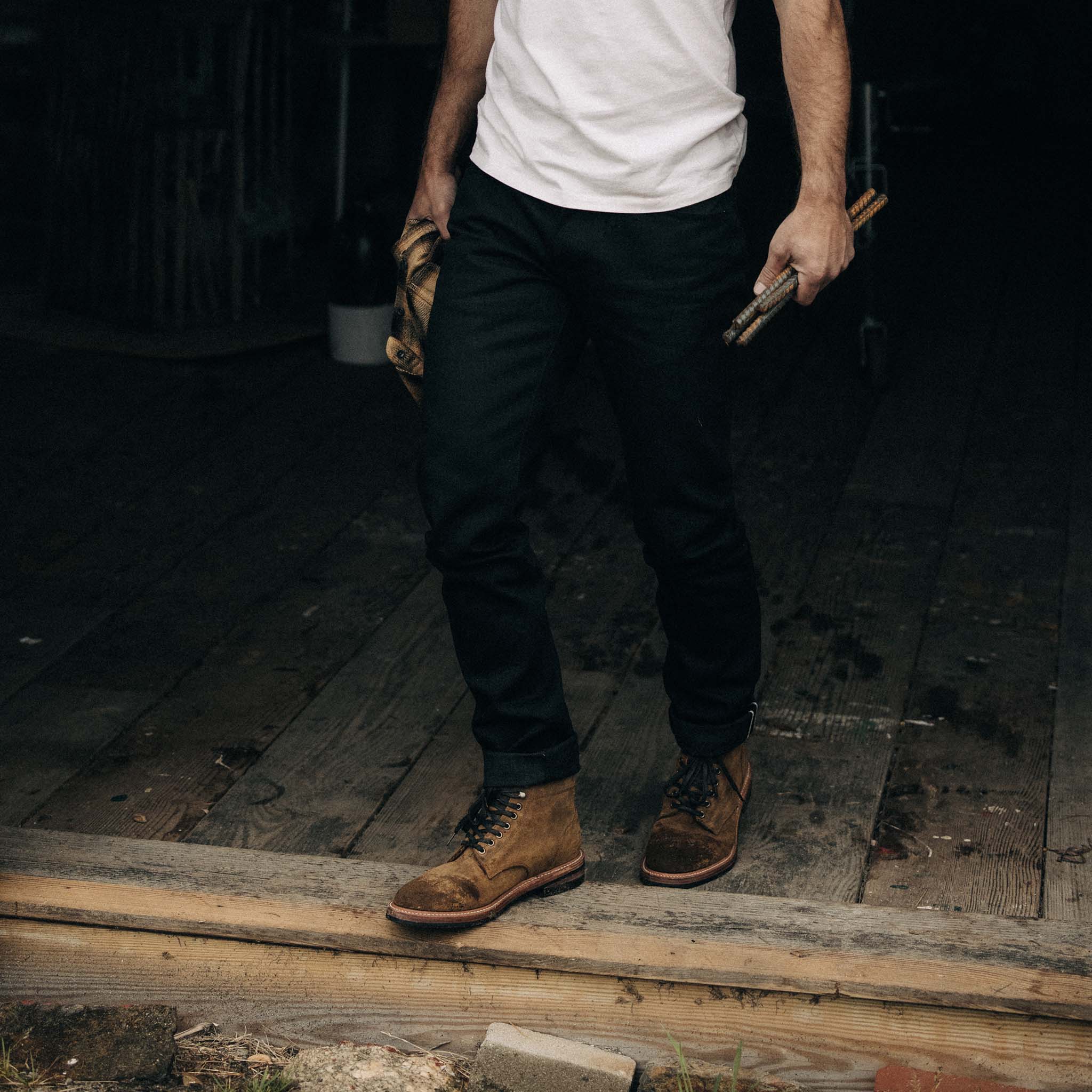 The Trench Boot in Golden Brown Waxed Suede | Taylor Stitch display picture 2