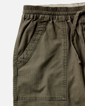 material shot of the front pockets on The Breakwater Pant in Mushroom Ripstop, Bottoms by Taylor Stitch
