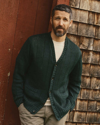 fit model posing in The Trench Cardigan in Dark Forest Rib Linen