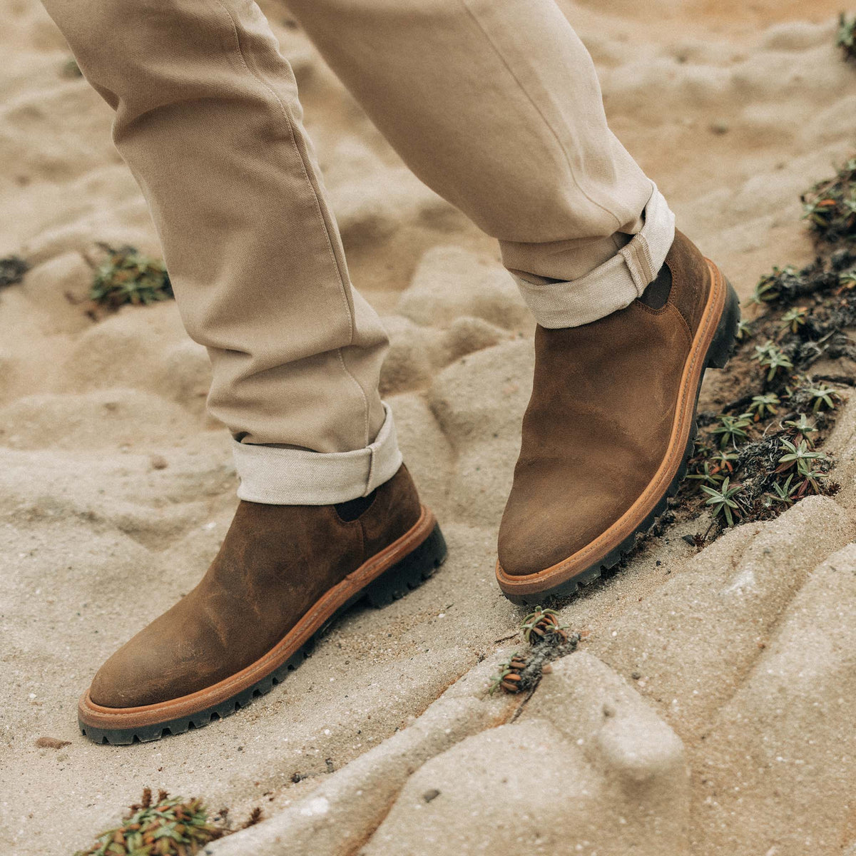 Taylor Stitch Men\'s Brown Suede Lace-Up Boots See Now, Buy Now: Lace Up These Rugged Taylor Stitch Boots  main image 2