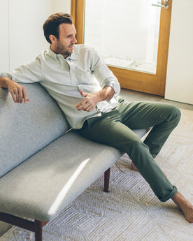Fit model, Pants by Taylor Stitch