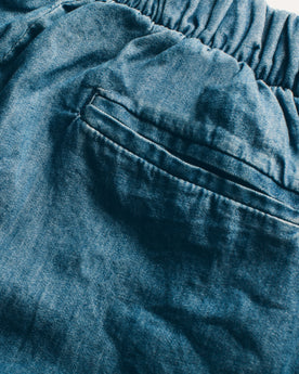 Fit model, Pants by Taylor Stitch