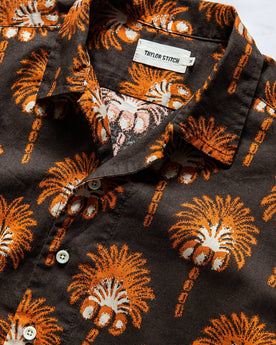 material shot of chest, Wovens by Taylor Stitch