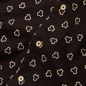 material shot of the buttons on The Short Sleeve Hawthorne in Espresso Geo
