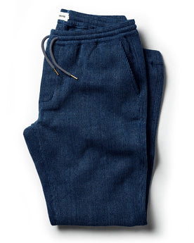 flatlay of The Apres Pant in Indigo Waffle folded, Bottoms by Taylor Stitch