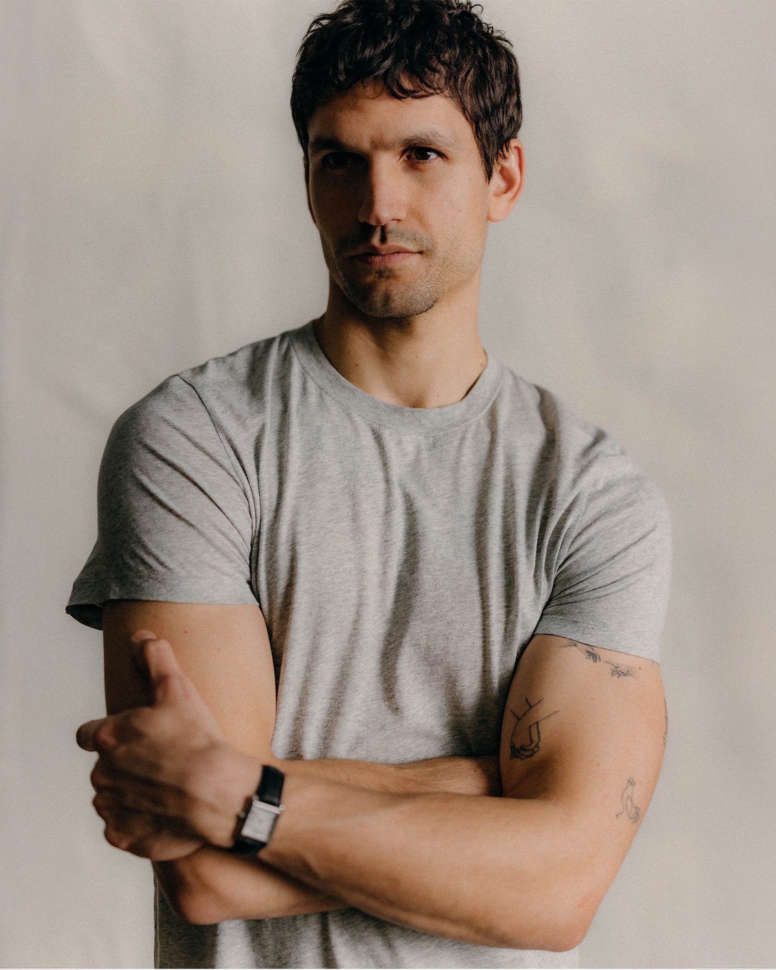 The Cotton Hemp T-Shirt in Heather Grey = Men's Tees