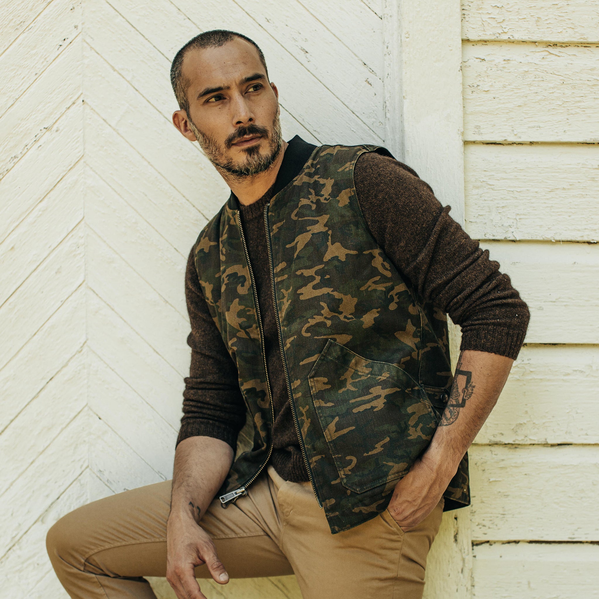 Men's camo vest outlet