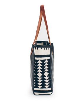 The Walking Rock Tote in Pendleton Wool: Alternate Image 2, None by Taylor Stitch