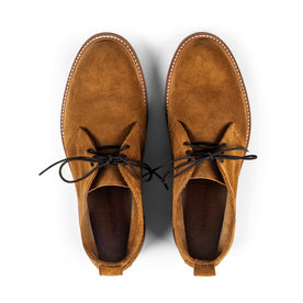 The Unlined Chukka in Butterscotch Weatherproof Suede: Alternate Image 7