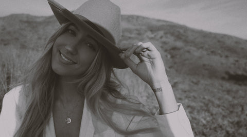 Facing&#32;The&#32;Music&#32;With&nbsp;Monica&nbsp;Valli