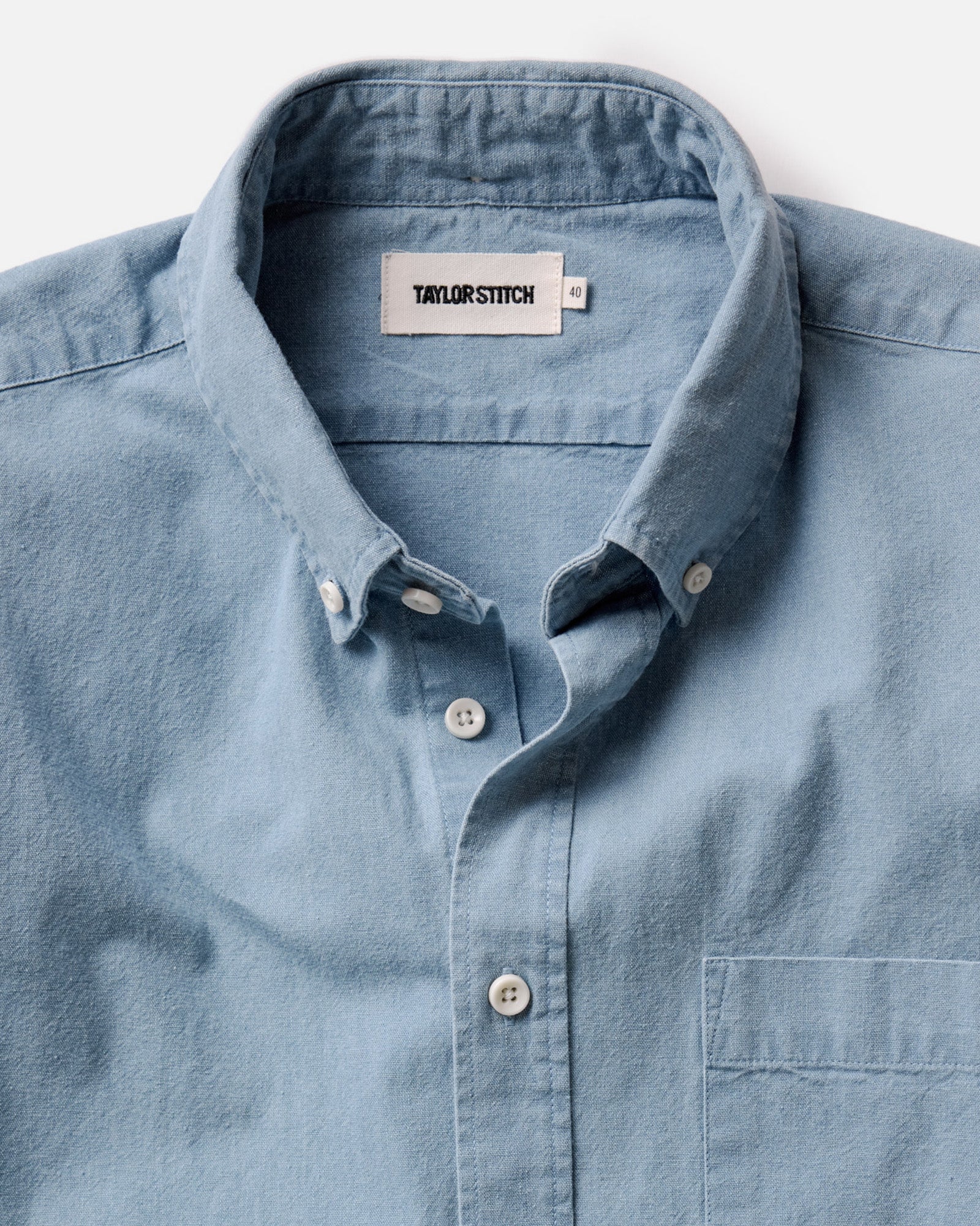 material shot of the back of the collar on The Jack in Washed Indigo Oxford, Wovens by Taylor Stitch