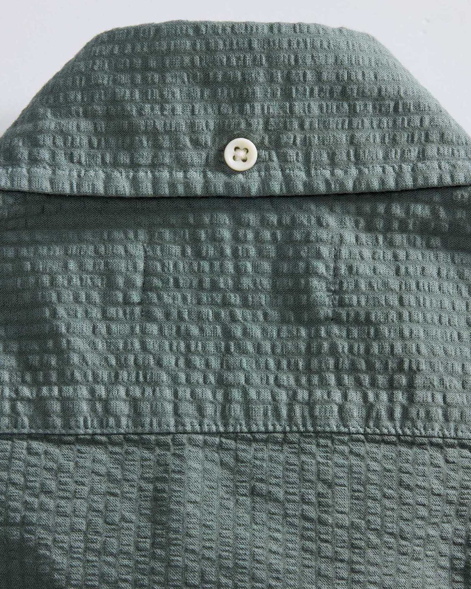 material shot of the back collar on The Jack in Deep Sea Seersucker, Wovens by Taylor Stitch