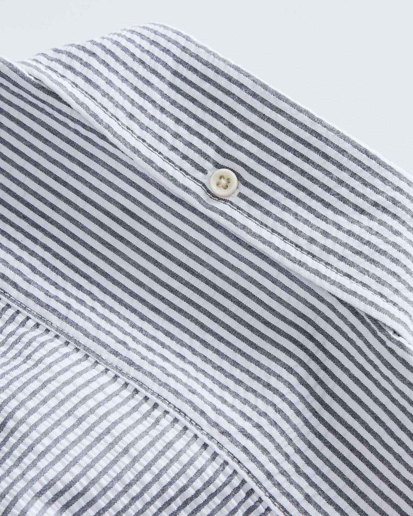 material shot of the back collar on The Jack in Navy Stripe Seersucker, Wovens by Taylor Stitch