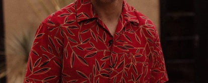 Model wearing The Short Sleeve Hawthorne Camp Shirt in Scarlet Thatch
