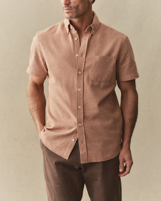 fit model showing off The Short Sleeve Jack in Desert Twist Waffle