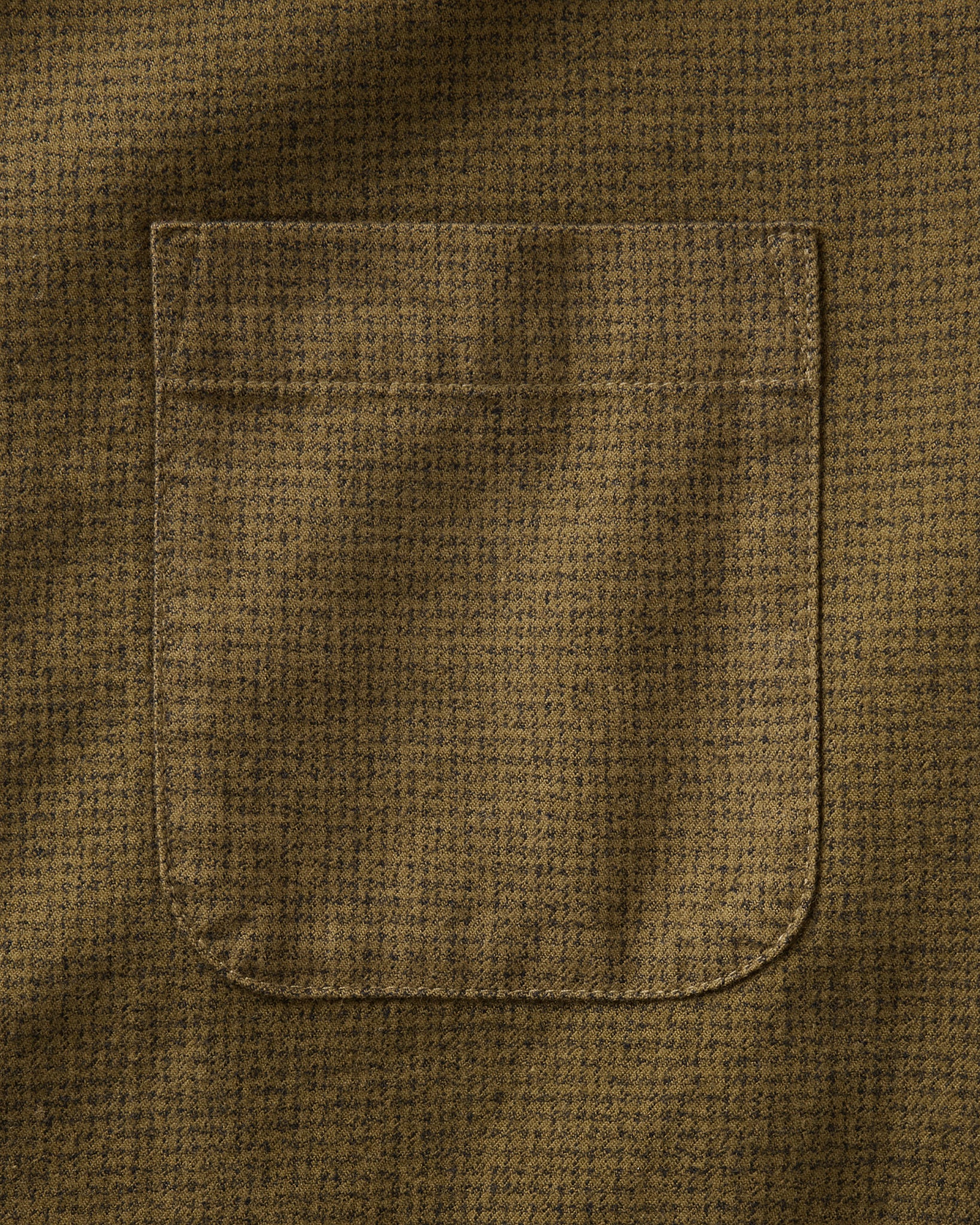 material shot of the pocket on The Jack in Bay Leaf Houndstooth, Wovens by Taylor Stitch