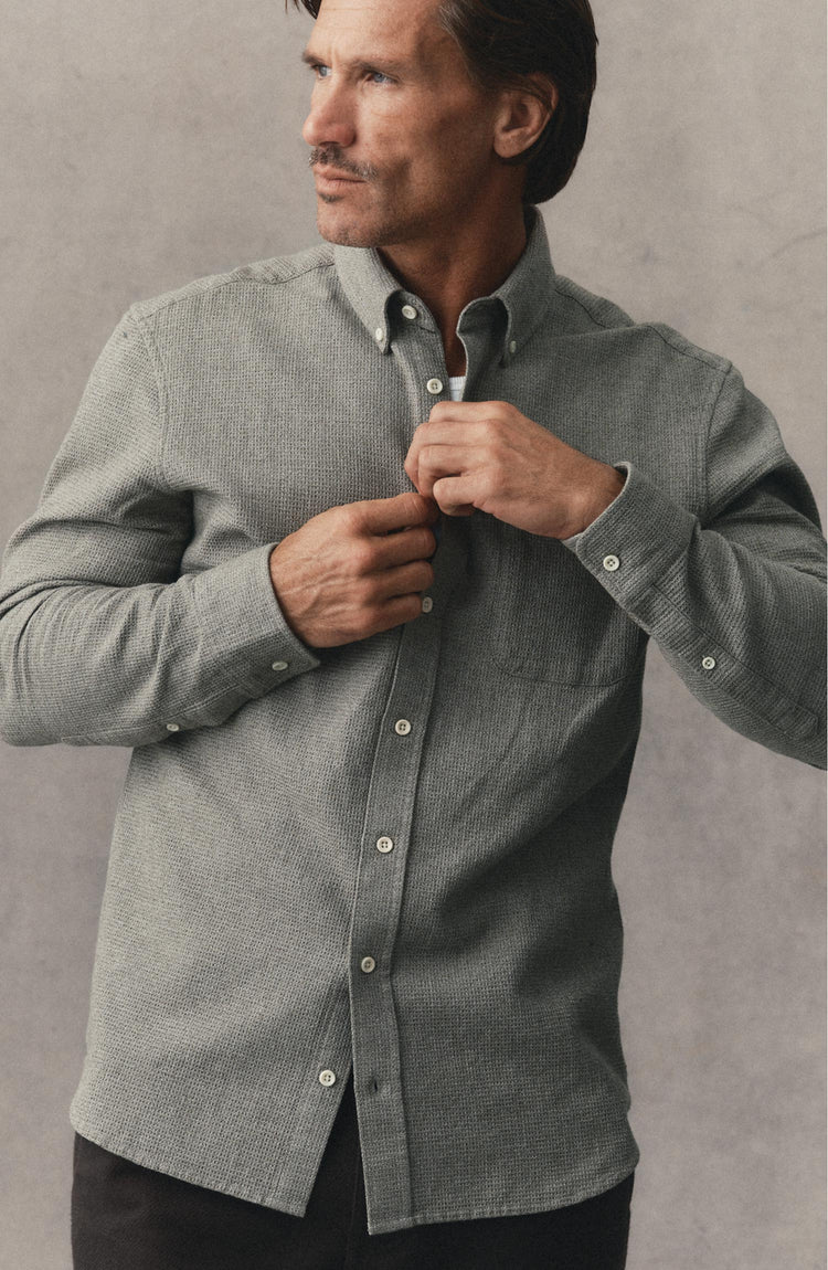 fit model posing in The Jack in Fern Twist Waffle