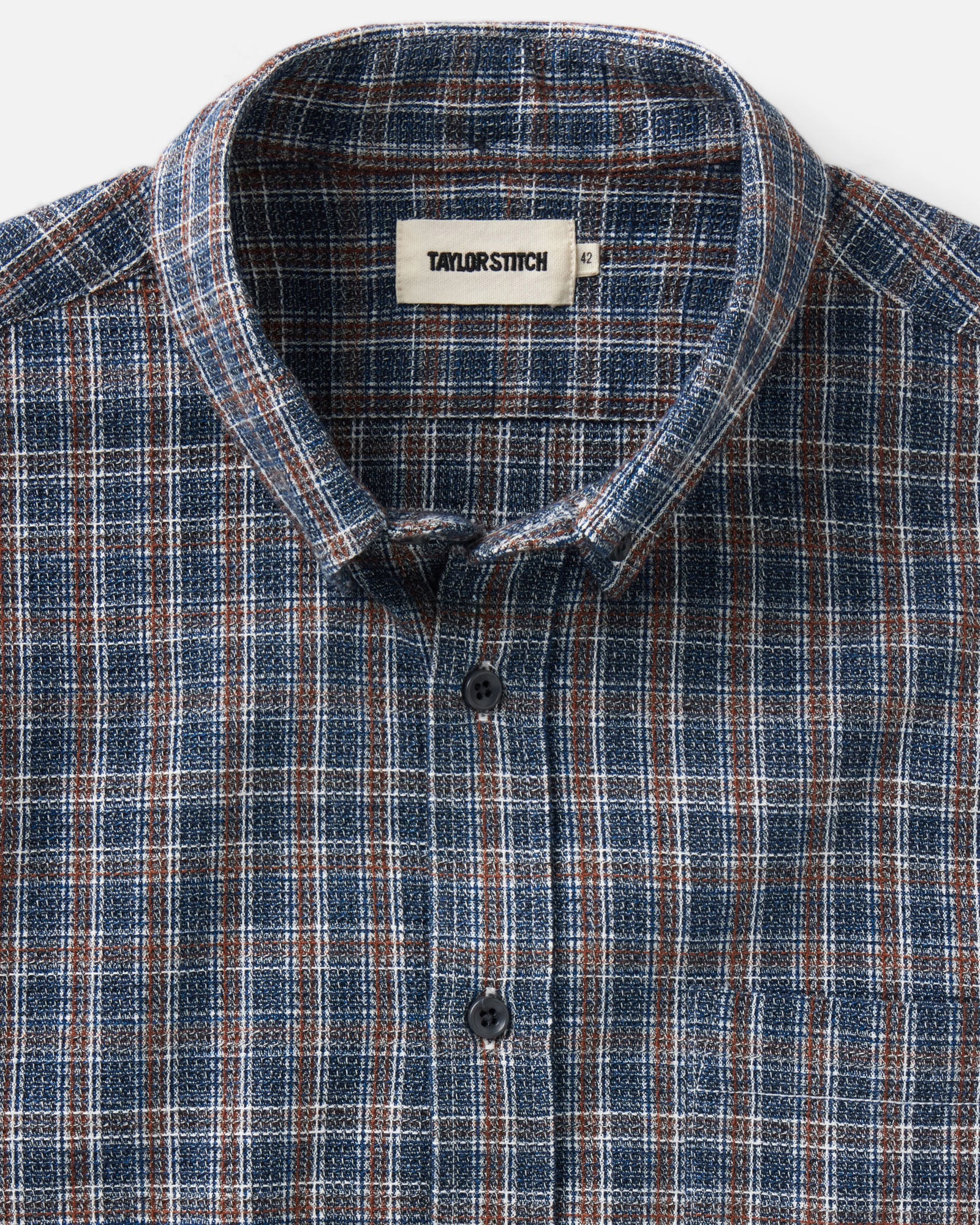 material shot of the collar on The Jack in Valley Plaid Waffle, Wovens by Taylor Stitch