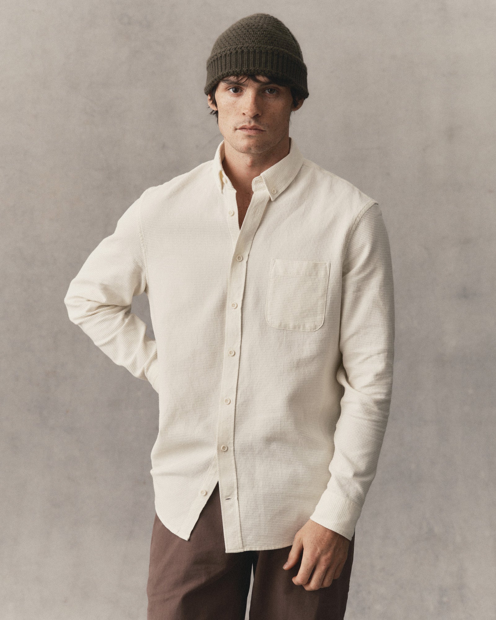 fit model wearing The Jack in Vintage White Waffle, Wovens by Taylor Stitch