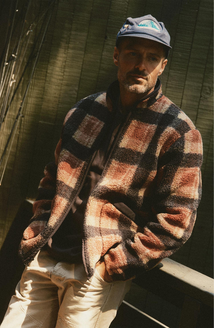 fit model posing in The Alta Jacket in Montana Plaid Fleece