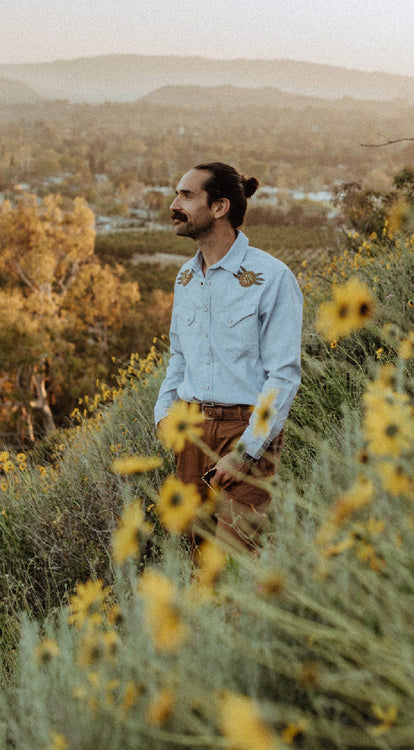 Daren Magee wearing The Embroidered Western Shirt in Washed Selavge in the Ojai hills