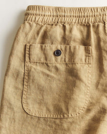 material shot of the drawcords on The Apres Short in Wheat Hemp