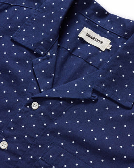 material shot of the camp collar on The Short Sleeve Hawthorne in Indigo Star Dot Border, Wovens by Taylor Stitch