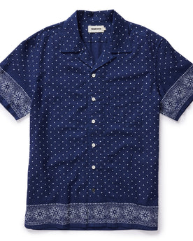 flatlay of The Short Sleeve Hawthorne in Indigo Star Dot Border, Wovens by Taylor Stitch