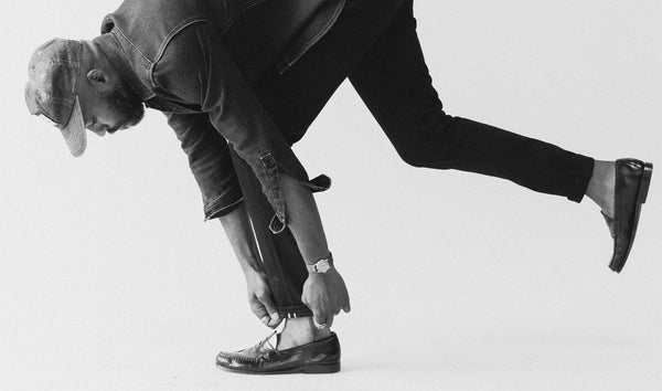 fit model wearing The Democratic Jean in Rigid Black Organic Selvedge