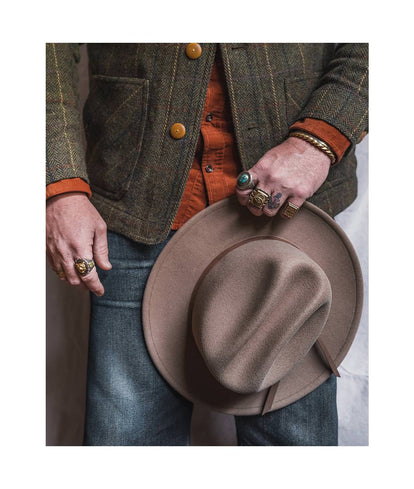 brent rocking the ojai and a packable lane splitter
