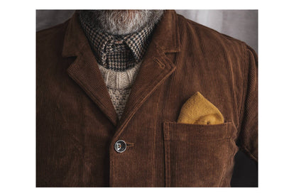 textural layflat of brent’s outfit