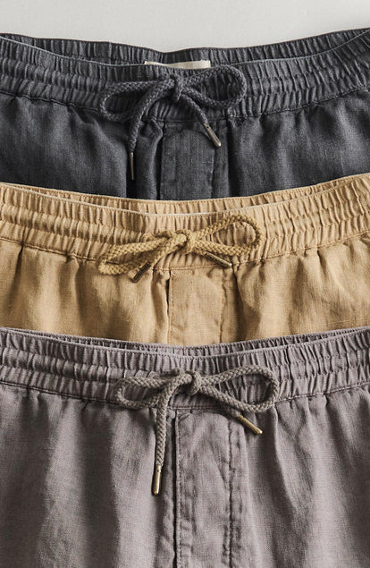 material shot of the waistband on The Apres Short in Wheat Hemp