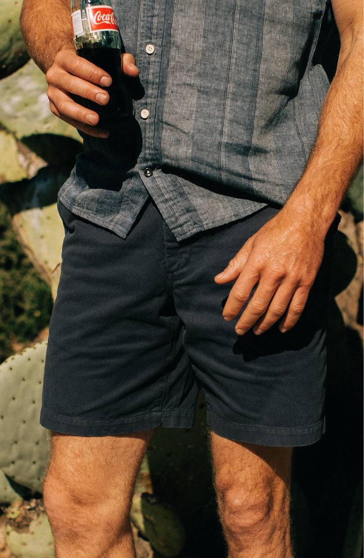 fit model wearing the foundation short in navy twill