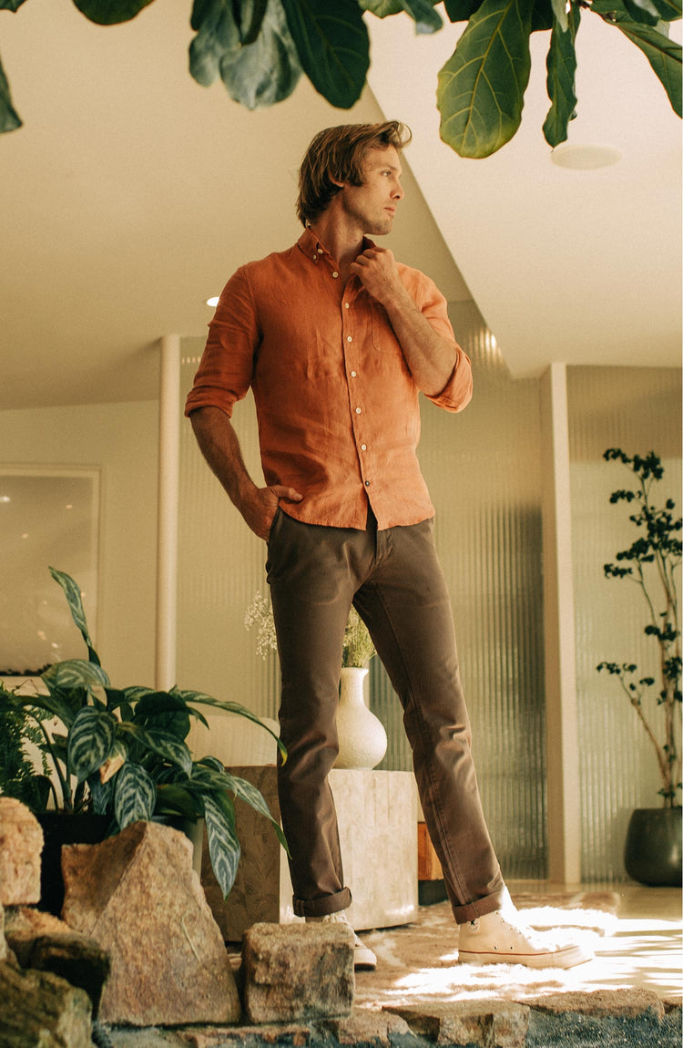fit model wearing the jack in apricot linen