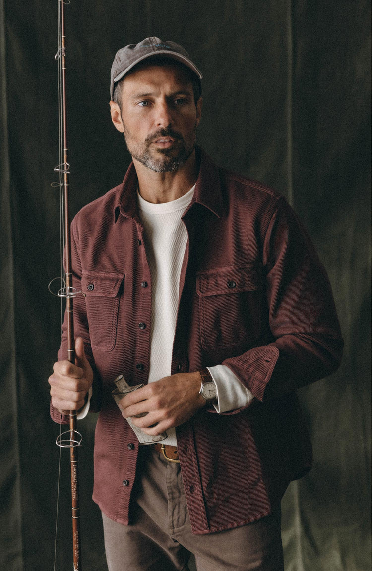 fit model posing in The Ledge Shirt in Dried Cherry Twill